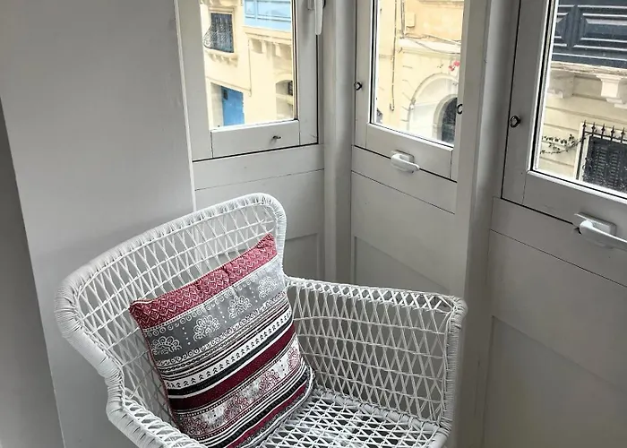 Maltese Coastal Escape * Sliema